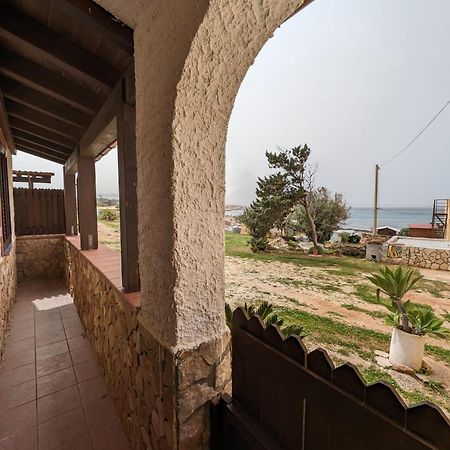 Villa Baia Di Cornino Custonaci Eksteriør billede